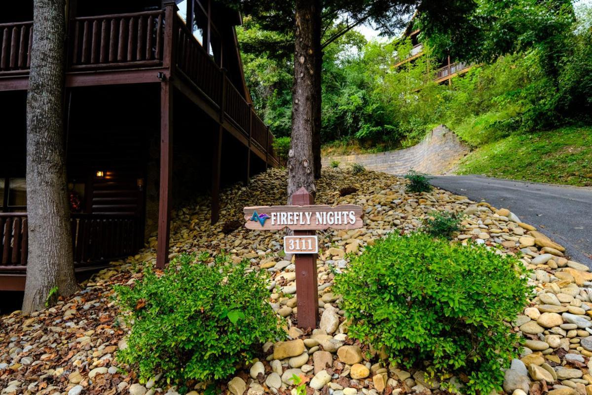 Firefly Nights Villa Pigeon Forge Buitenkant foto